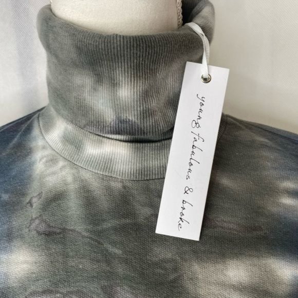 Young Fabulous & Broke Asymmetrical Tie Dye Mini Sweater Dress size XS - Picture 2 of 14